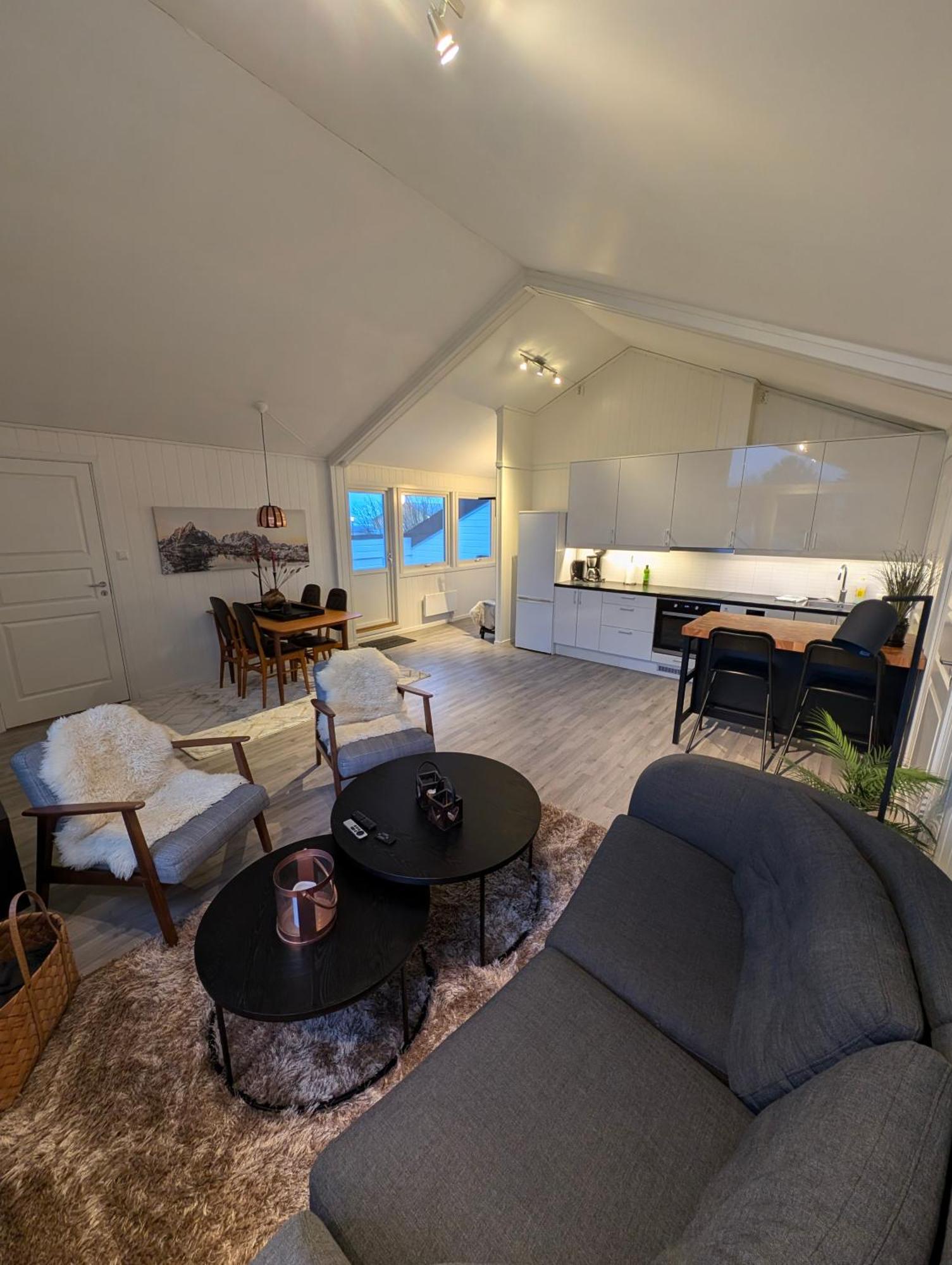 Reine City Apartment Екстериор снимка