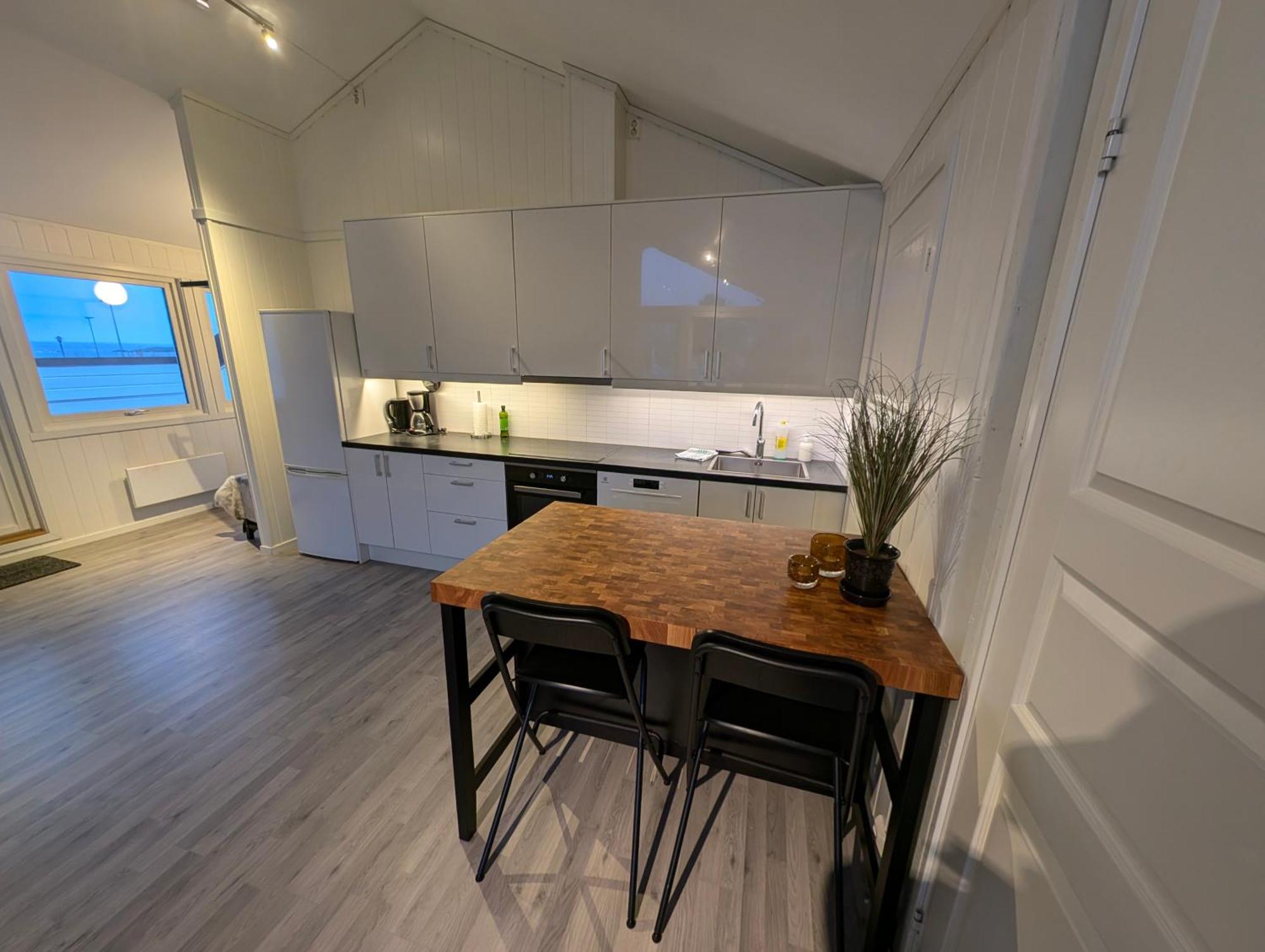 Reine City Apartment Екстериор снимка