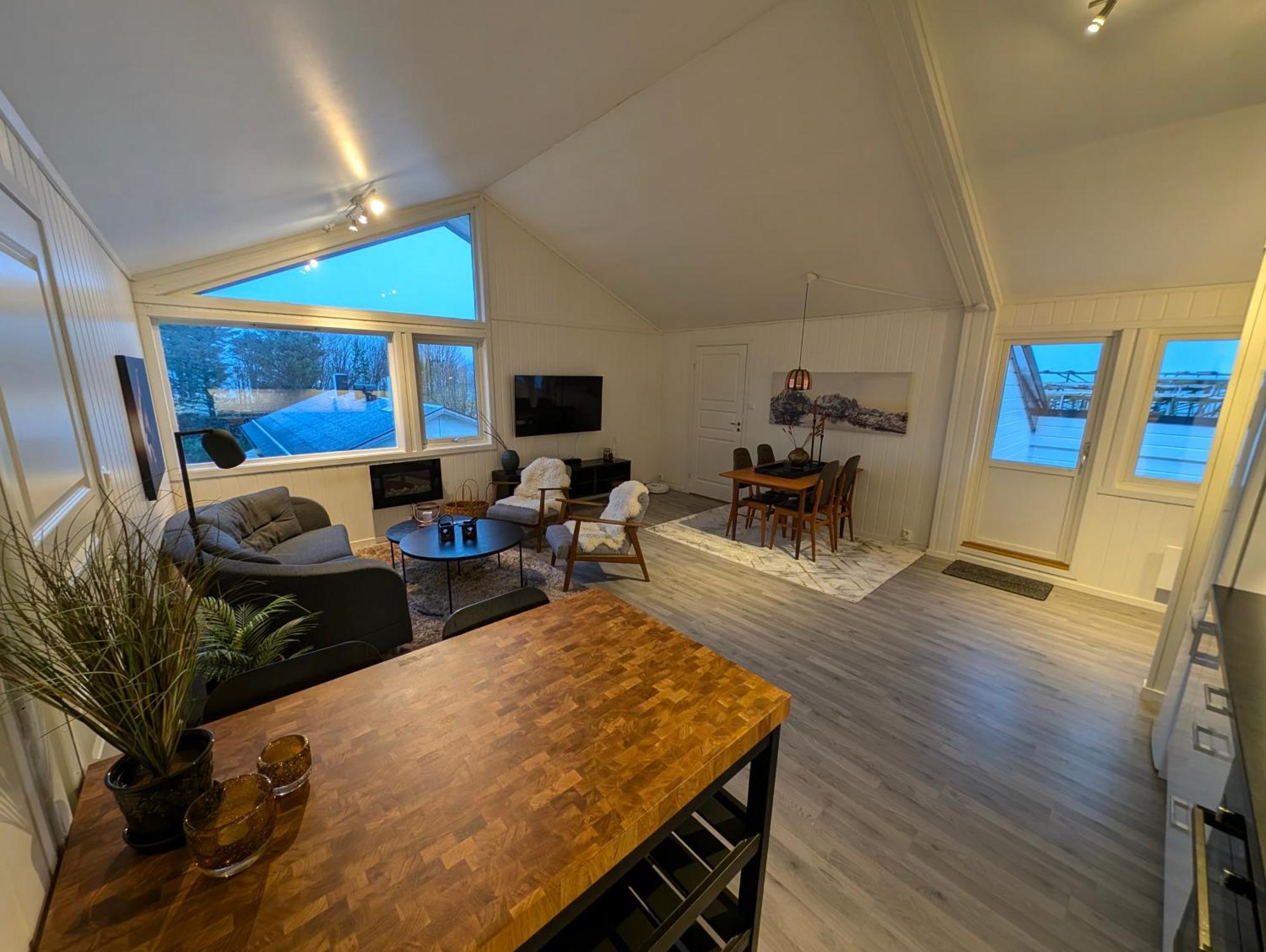 Reine City Apartment Екстериор снимка